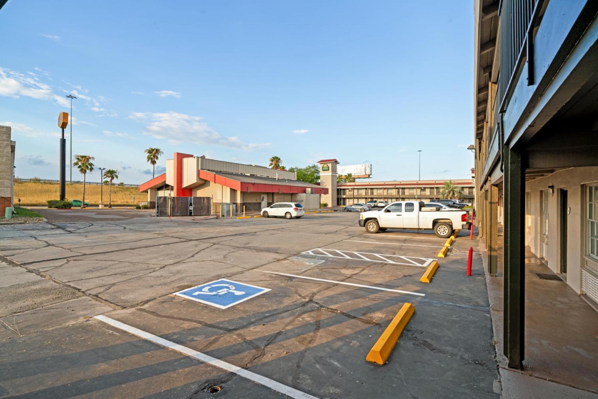 La Quinta Inn By Wyndham Corpus Christi North Luaran gambar
