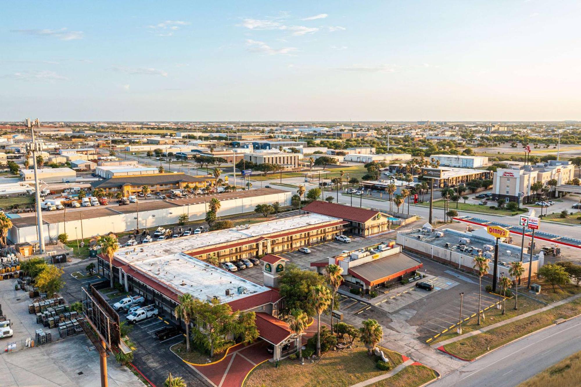 La Quinta Inn By Wyndham Corpus Christi North Luaran gambar